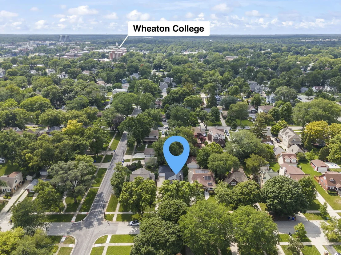Photo of 810 N Summit Street