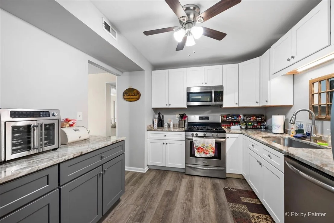 Photo of Unit D at 5202 Winslow Circle