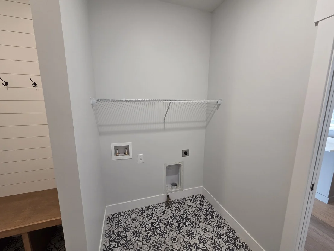 Photo of 2905 Binghamton Lane