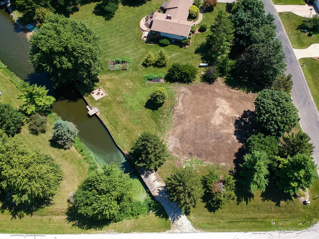 Photo of 8264 Sunset Road