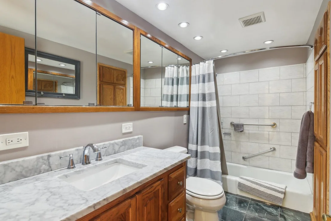 Photo of 6910 Eleanor Place