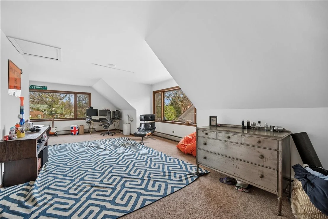 Photo of 373 Sunset Road