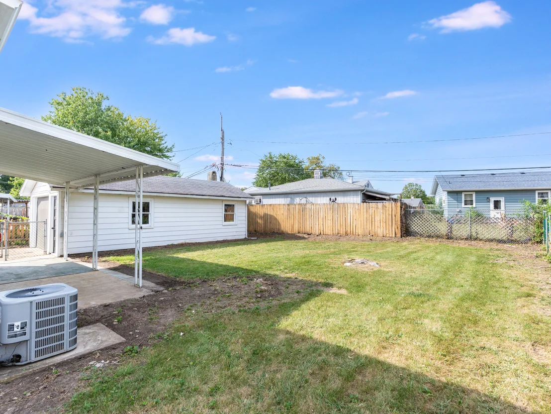 Photo of 124 Riverside Drive