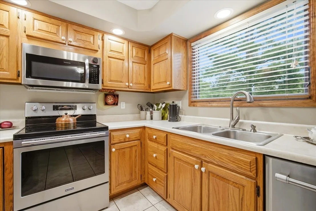 Photo of 125 Manor Circle