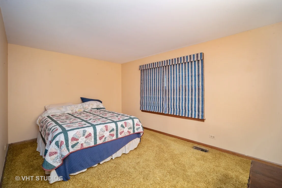 Photo of 3849 Crestwood Drive