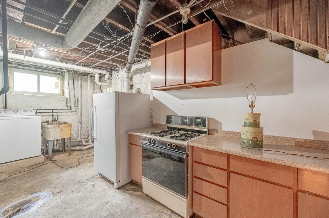 Photo of 630 Forest Avenue