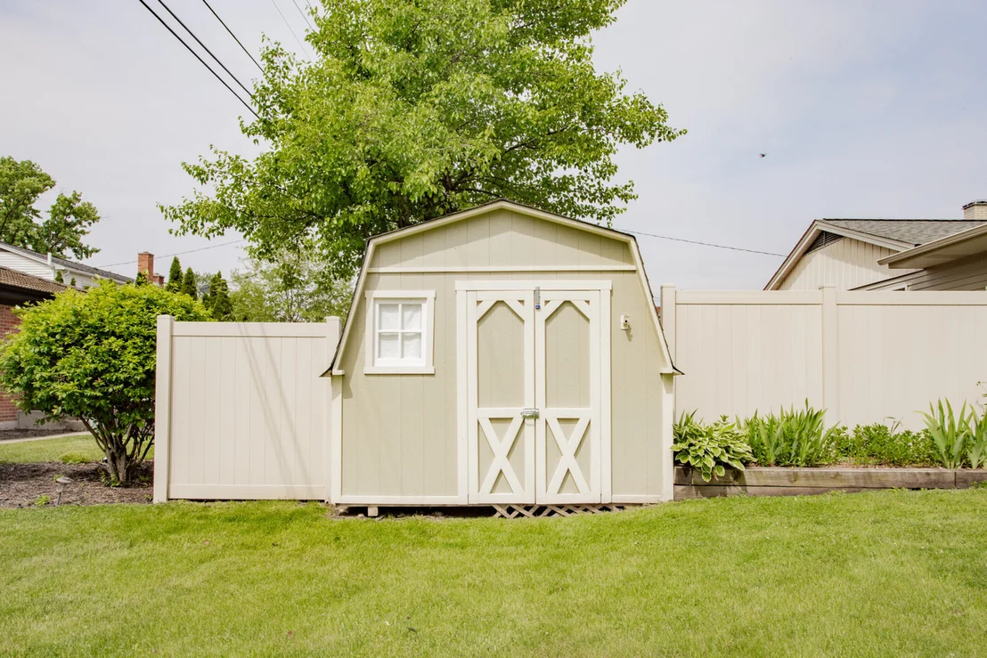 Photo of 818 Leahy Circle