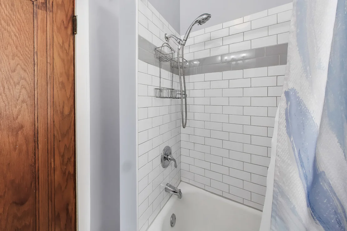 Photo of 934 Circle Avenue