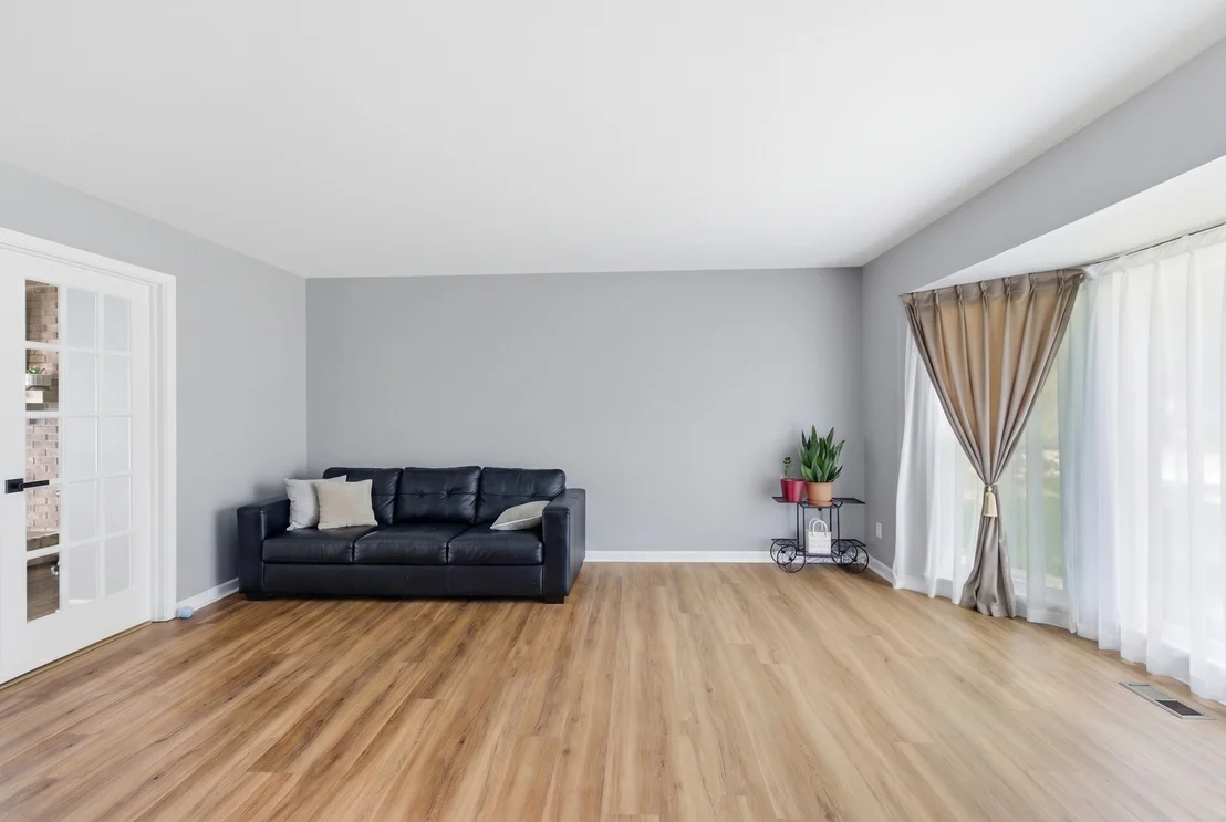 Photo of 845 Crabtree Lane