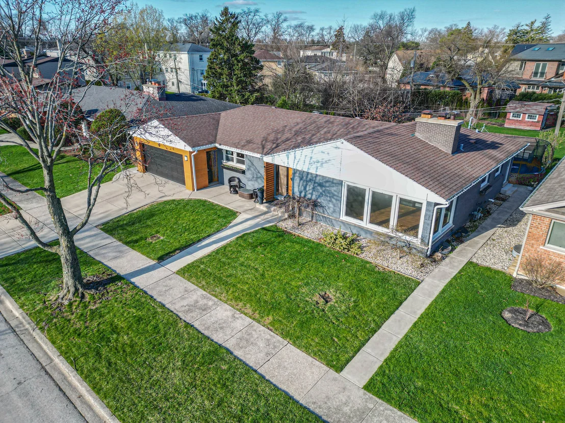 Photo of 900 TOMAWADEE Drive