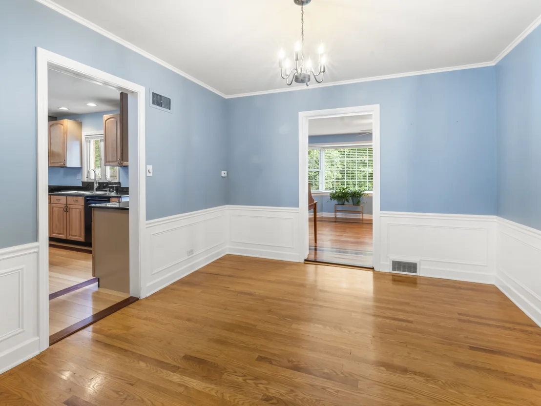 Photo of 225 Stratford Road