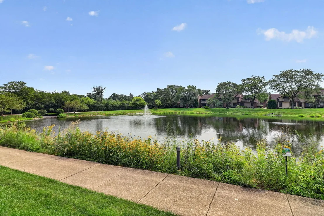 Photo of 19 Lake Shore Drive