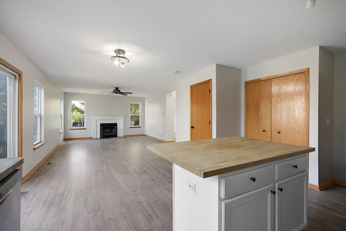 Photo of 461 Winding Canyon Way