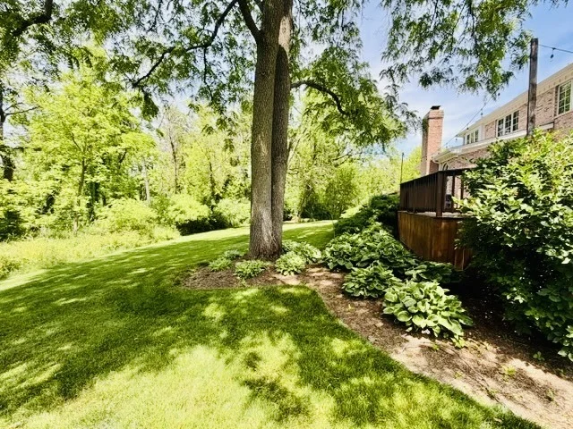 Photo of 17N656 Adams Drive