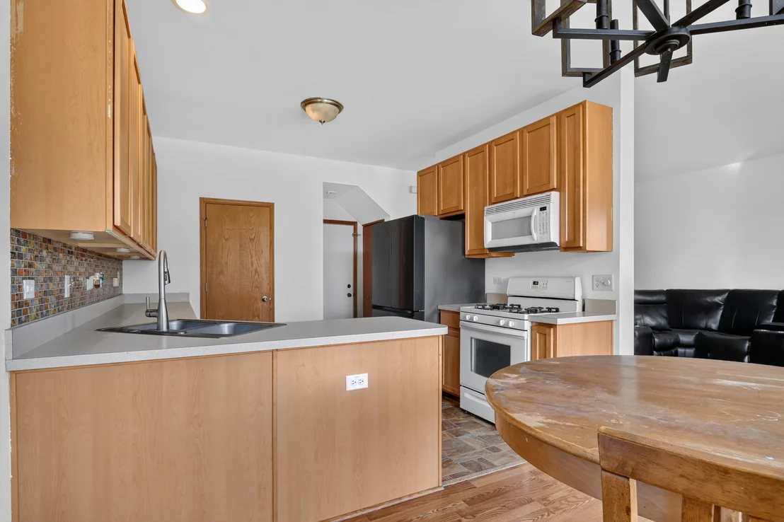 Photo of 2420 Evergreen Circle