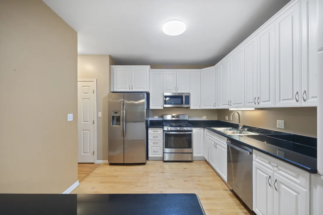 Photo of 1812 MONROE Court