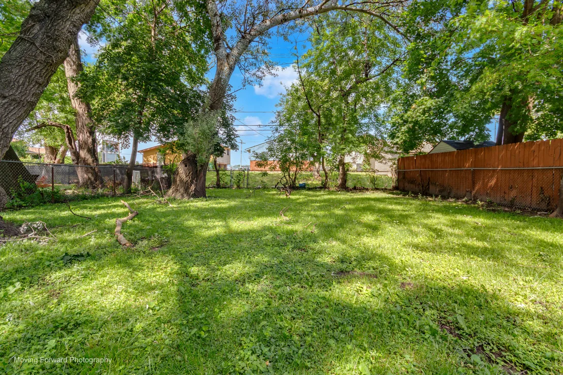 Photo of 16510 Winchester Avenue