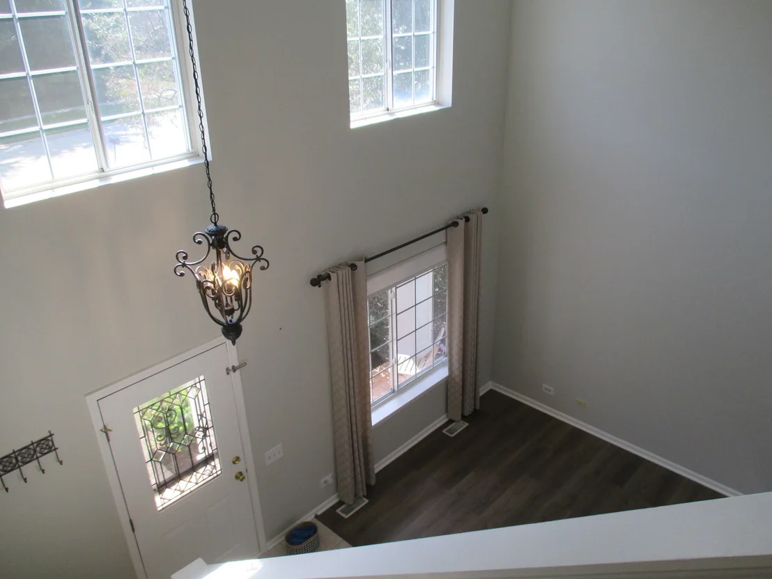 Photo of 500 Rose Lane