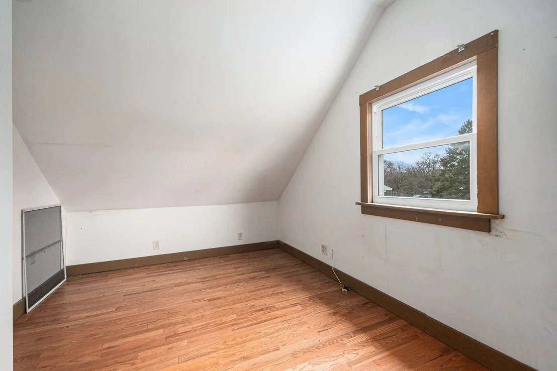 Photo of 265 N Monroe Street