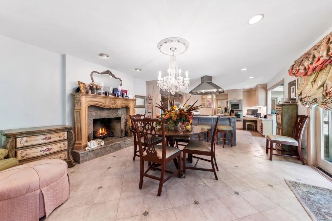 Photo of 304 Apple River Drive
