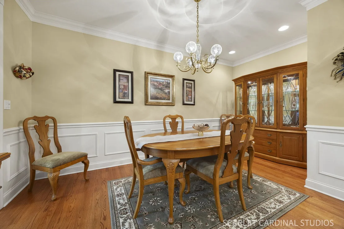 Photo of 1028 Crestwood Circle