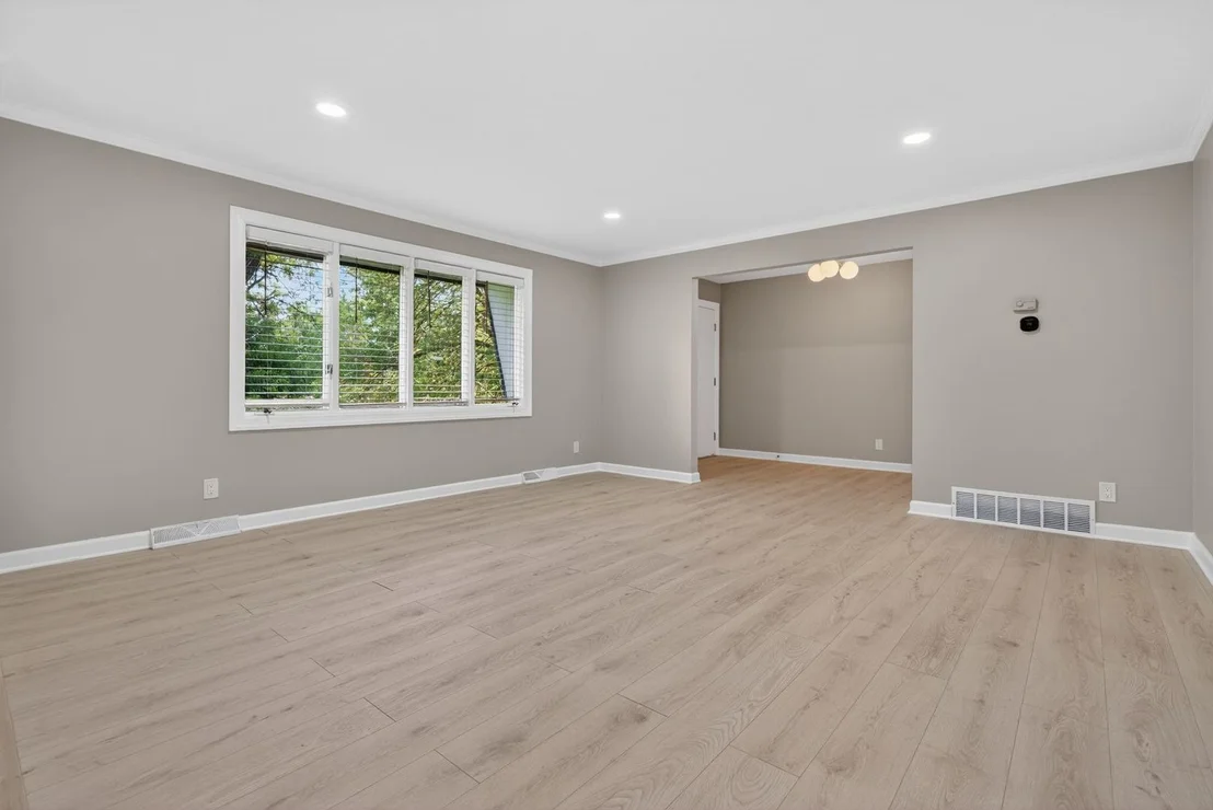 Photo of 5154 CROFTON Drive