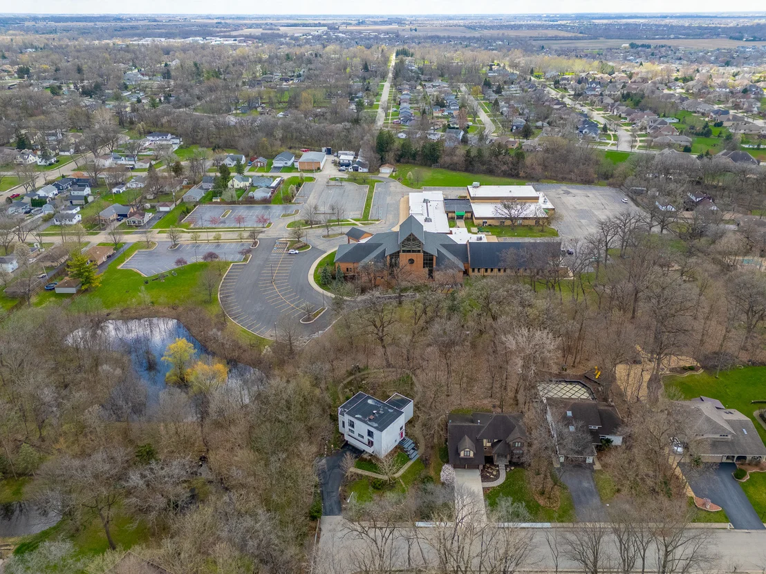 Photo of 324 Gina Drive