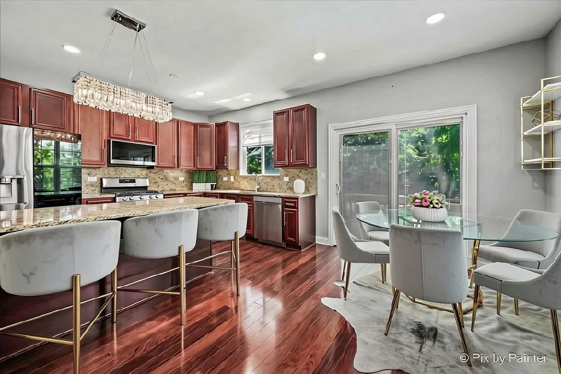 Photo of 512 Littleton Trail