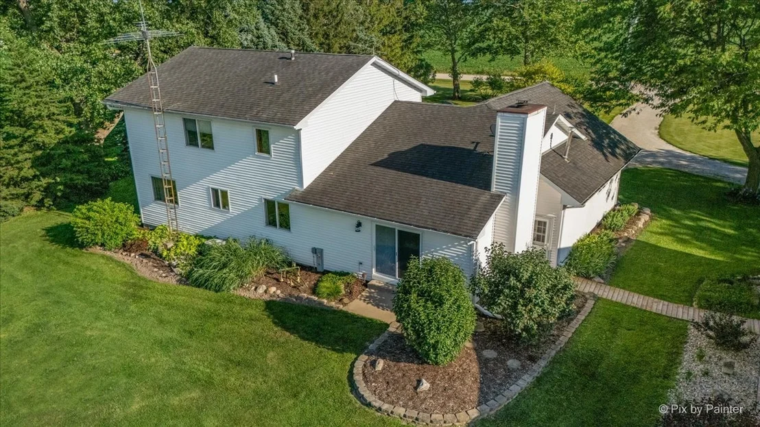 Photo of 49W972 Peterson Road