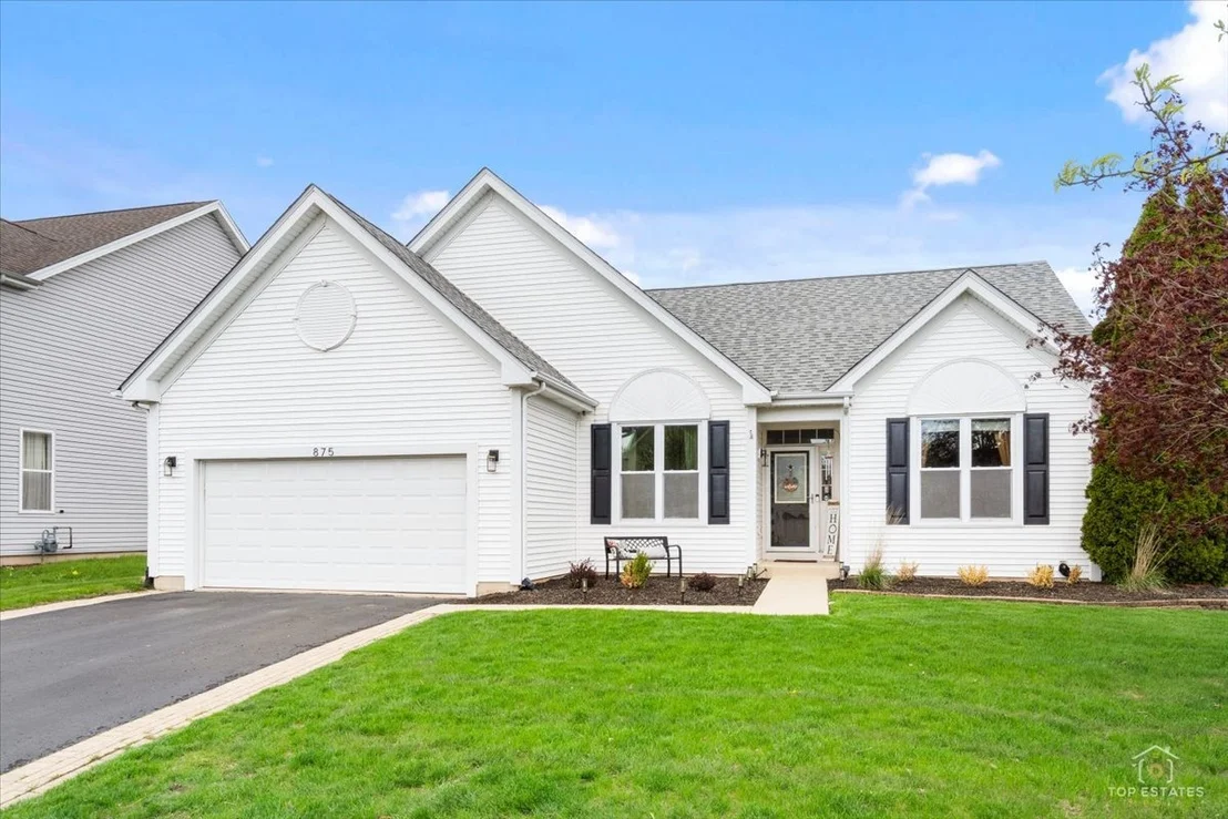 Photo of 875 RED CLOVER Drive
