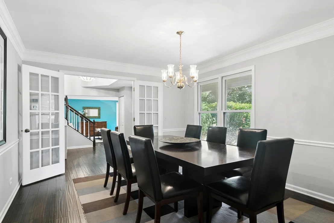 Photo of 634 Raintree Road