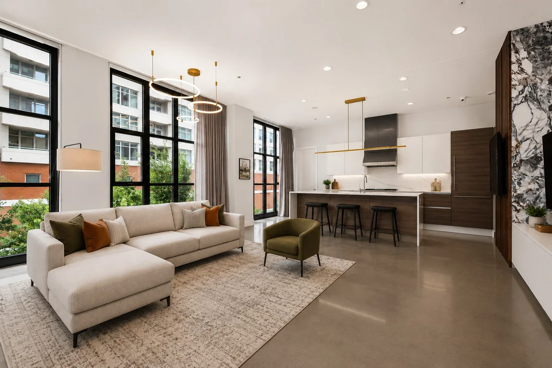 Photo of Unit 301 at 900 W Washington Boulevard
