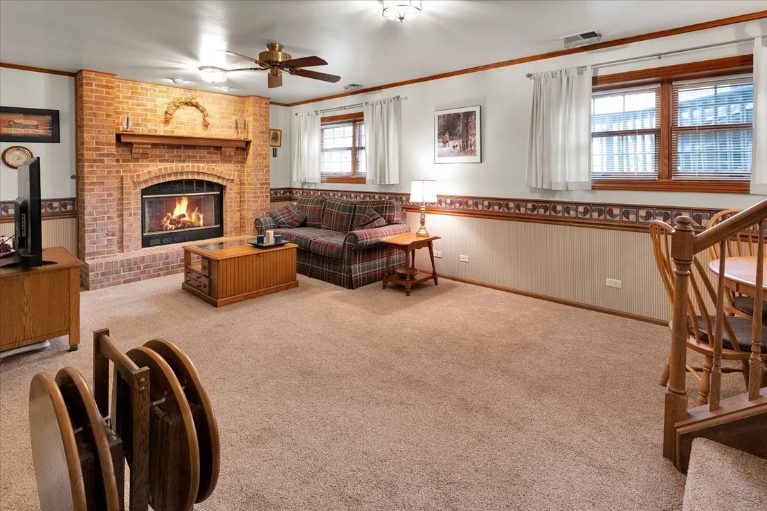 Photo of 214 Deerpath Drive