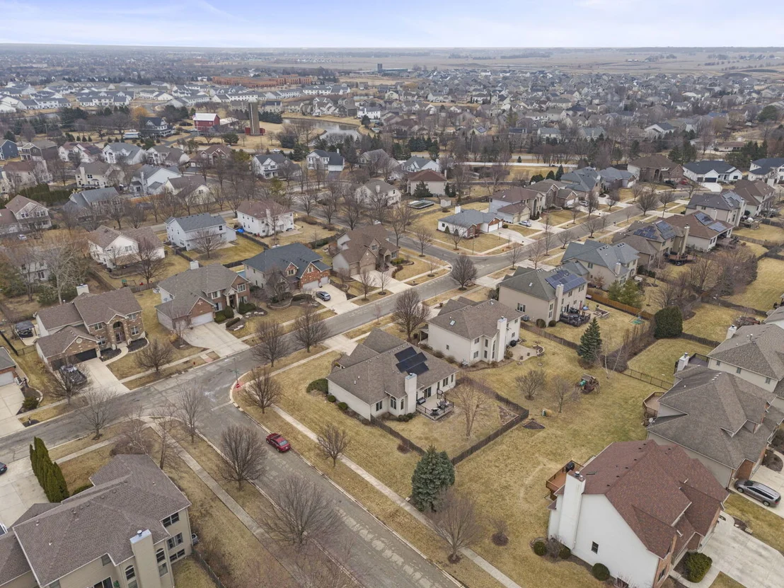 Photo of 204 Amherst Circle