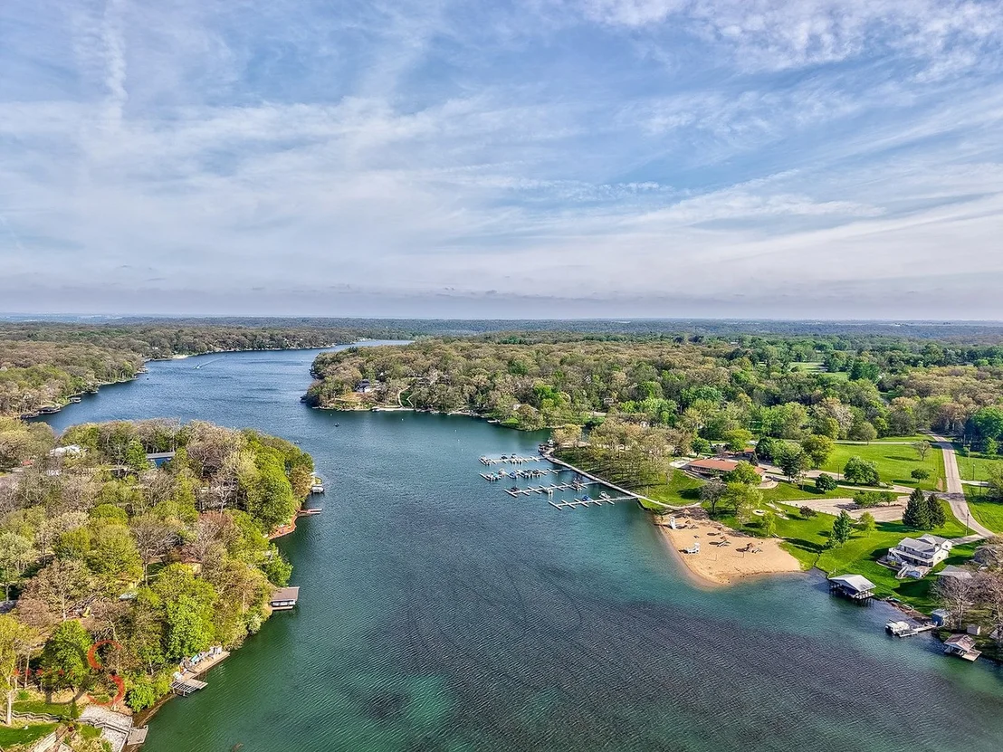 Photo of 1419 Shoreline Drive