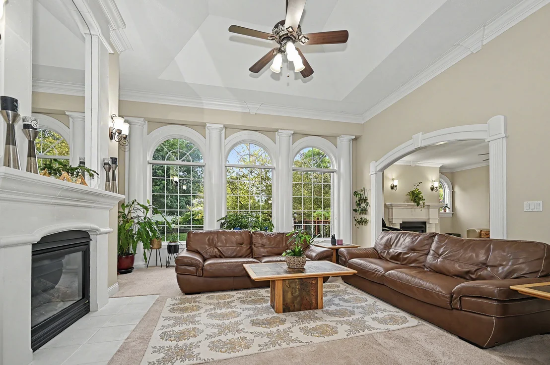 Photo of 18 Stonebrook Court