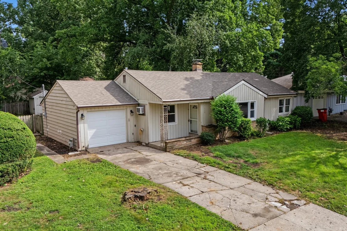Photo of 1608 Normandy Drive