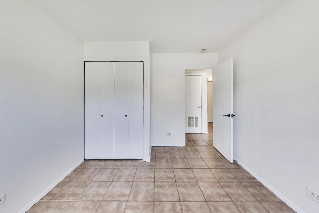 Photo of 1116 RIVERWOOD Drive