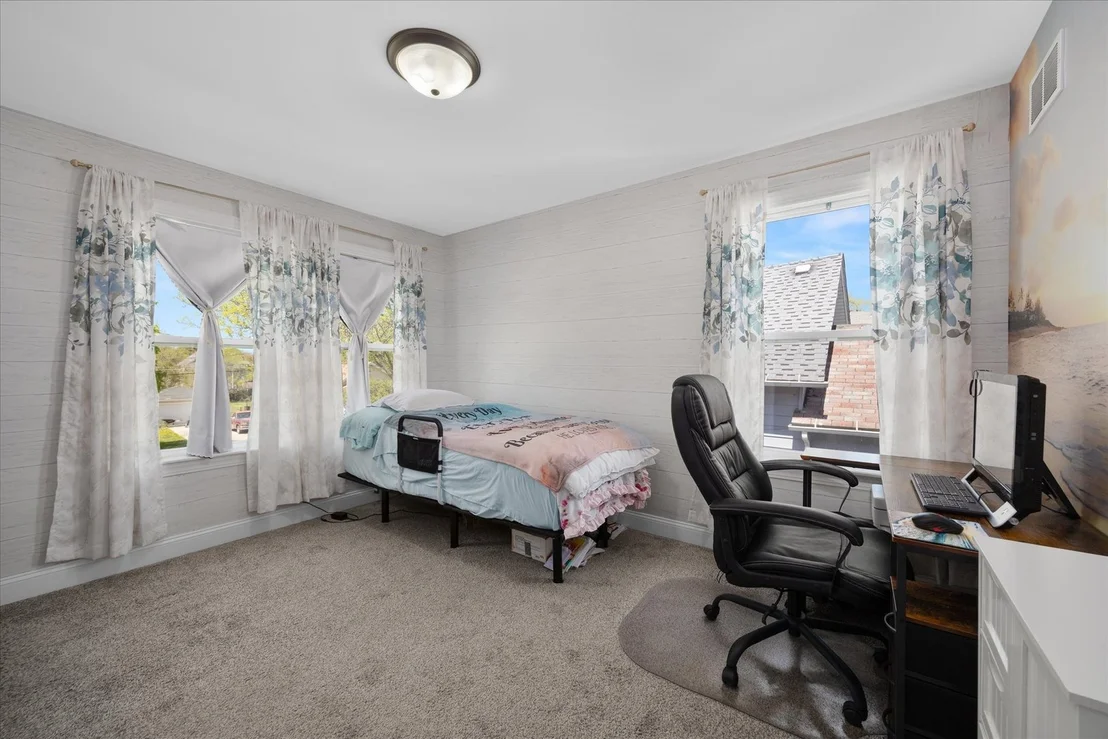 Photo of 24 Rose Street