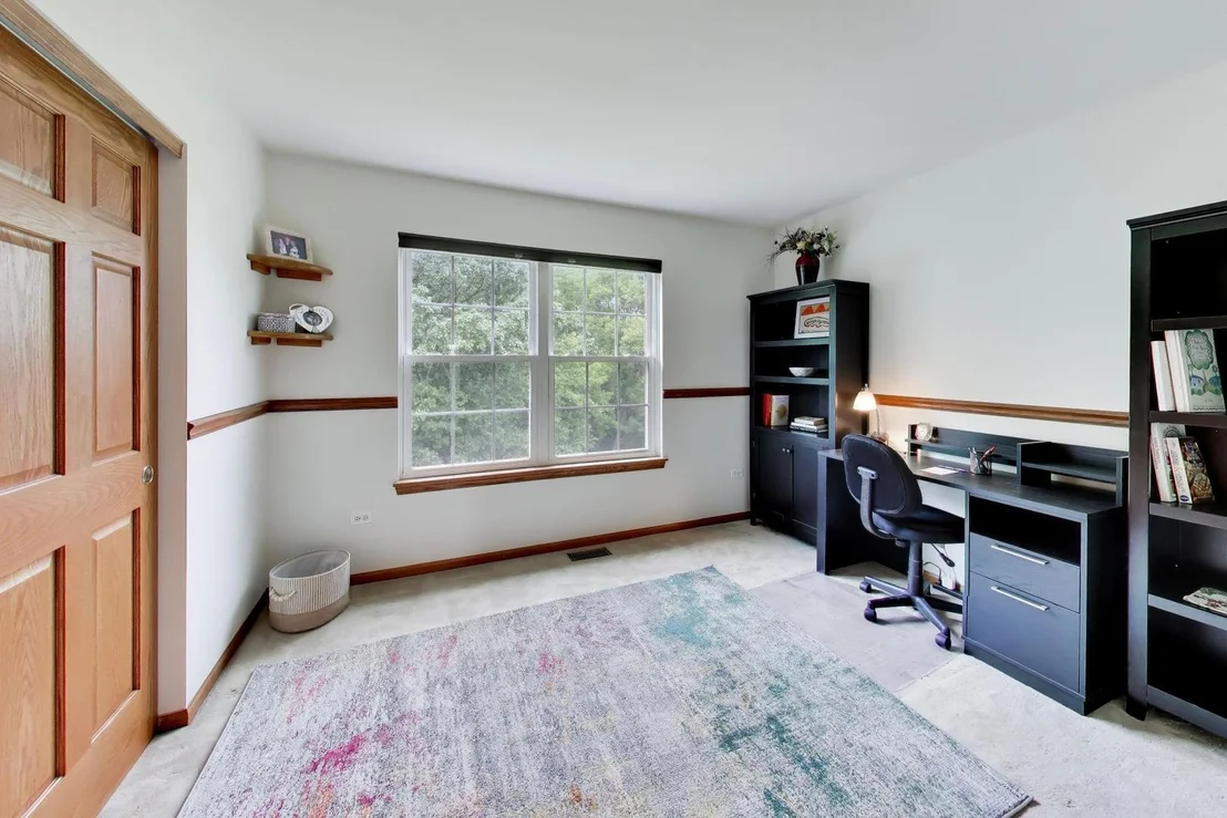 Photo of 435 Oak Grove Circle