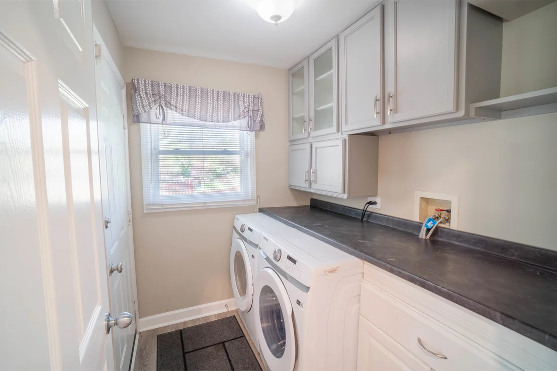 Photo of 465 Thacker Court