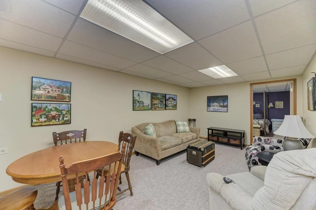 Photo of 1700 W Scully Road