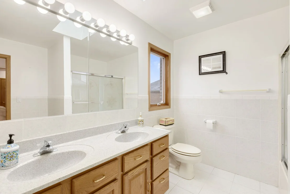 Photo of 1007 Wildwood Lane