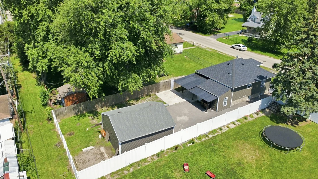 Photo of 531 Algonquin Street