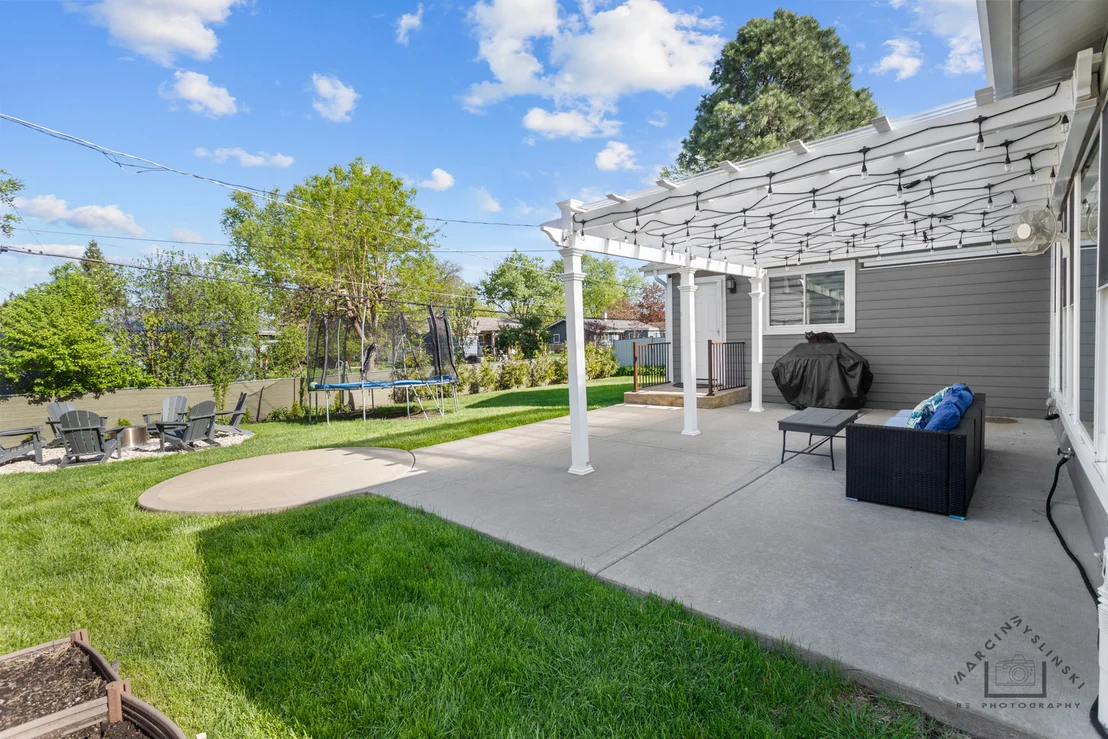 Photo of 575 Olive Street