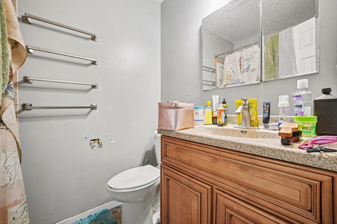 Photo of 532 Carlyle Lane