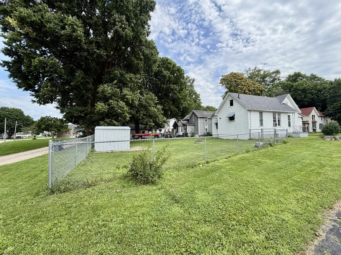 Photo of 703 Park Place