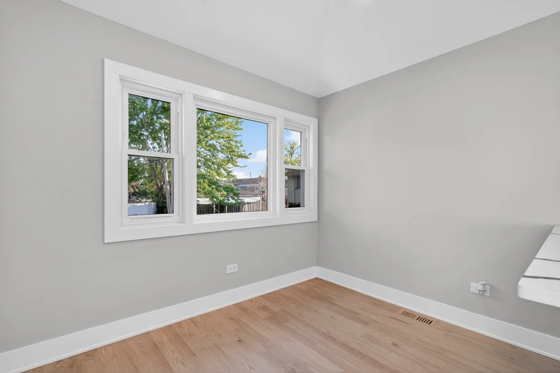 Photo of 5733 W 83rd Place