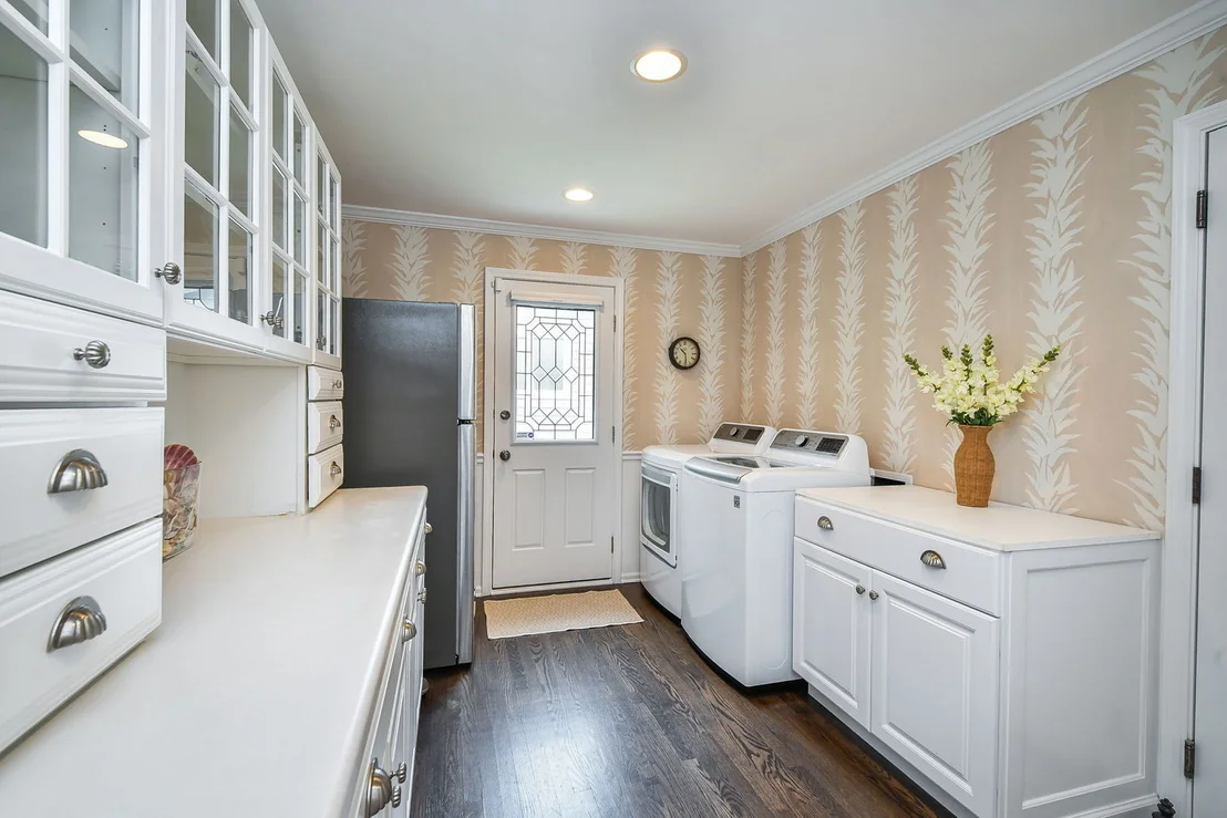 Photo of 1010 Thunderbird Lane