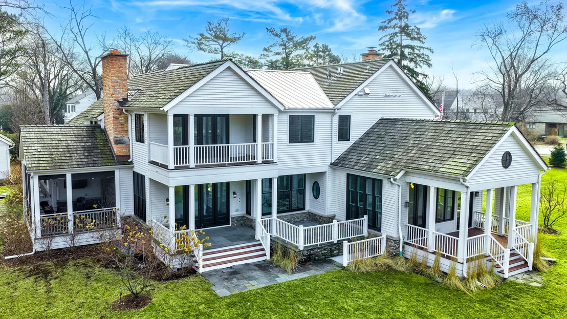 Photo of 800 Glenview Road